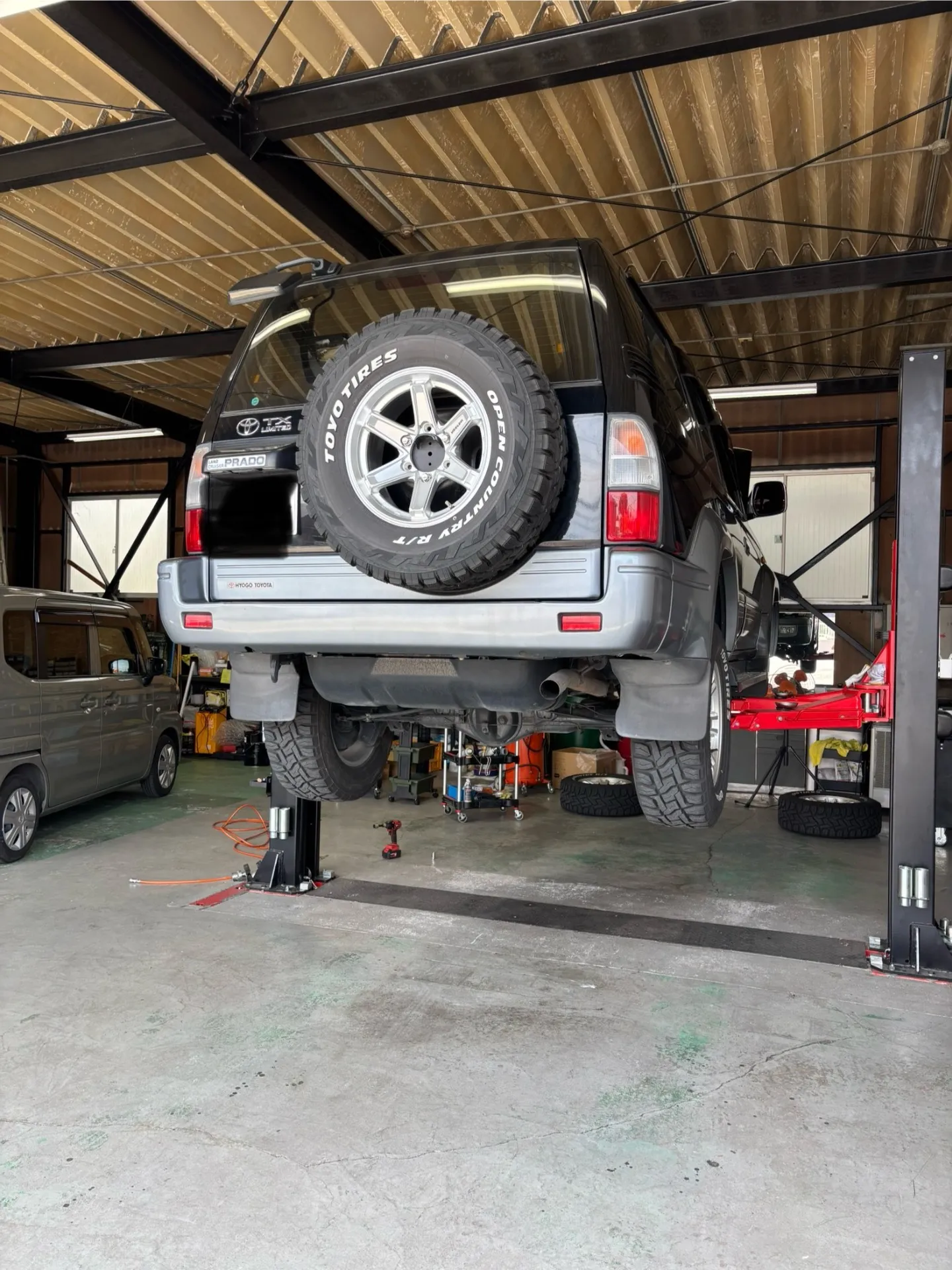 バックカメラ取付＆ブレーキパッド交換🧑‍🔧