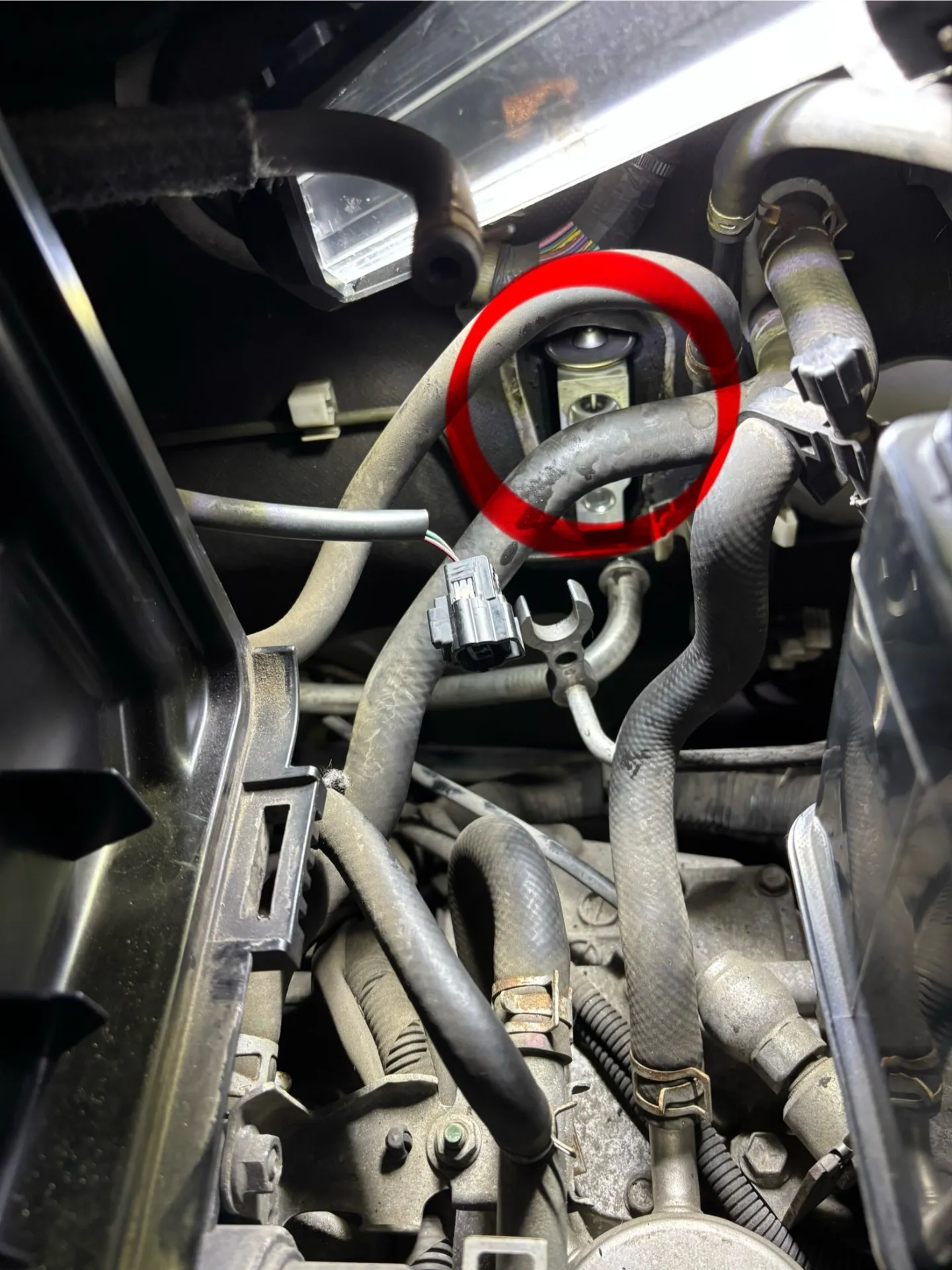 モコ　エアコン修理＆足廻り修理