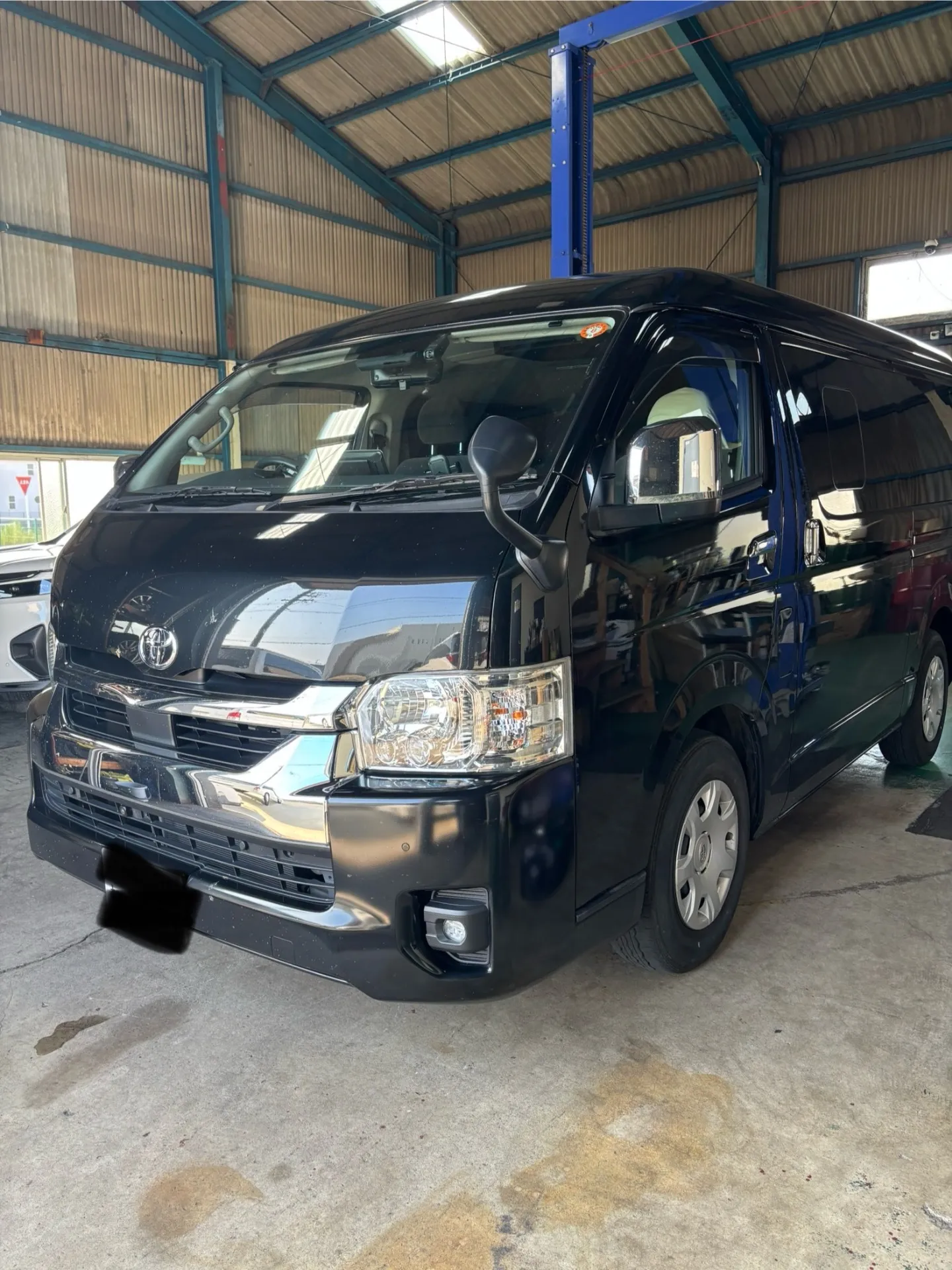 車検＆ハイエースカスタム❗️