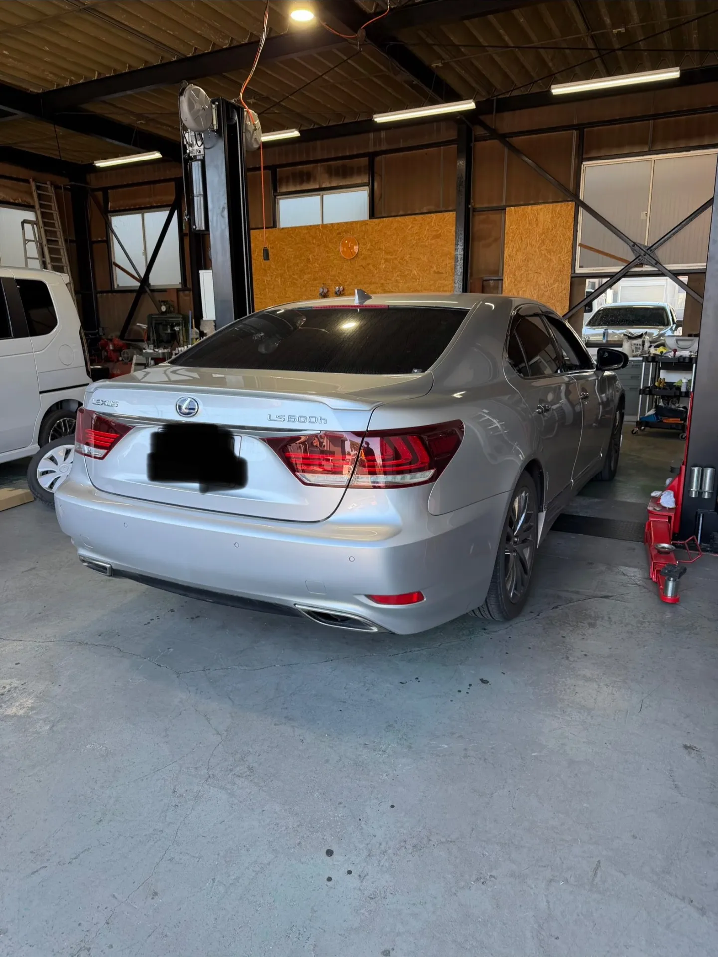 LS USF40空気圧警告灯修理🧑‍🔧