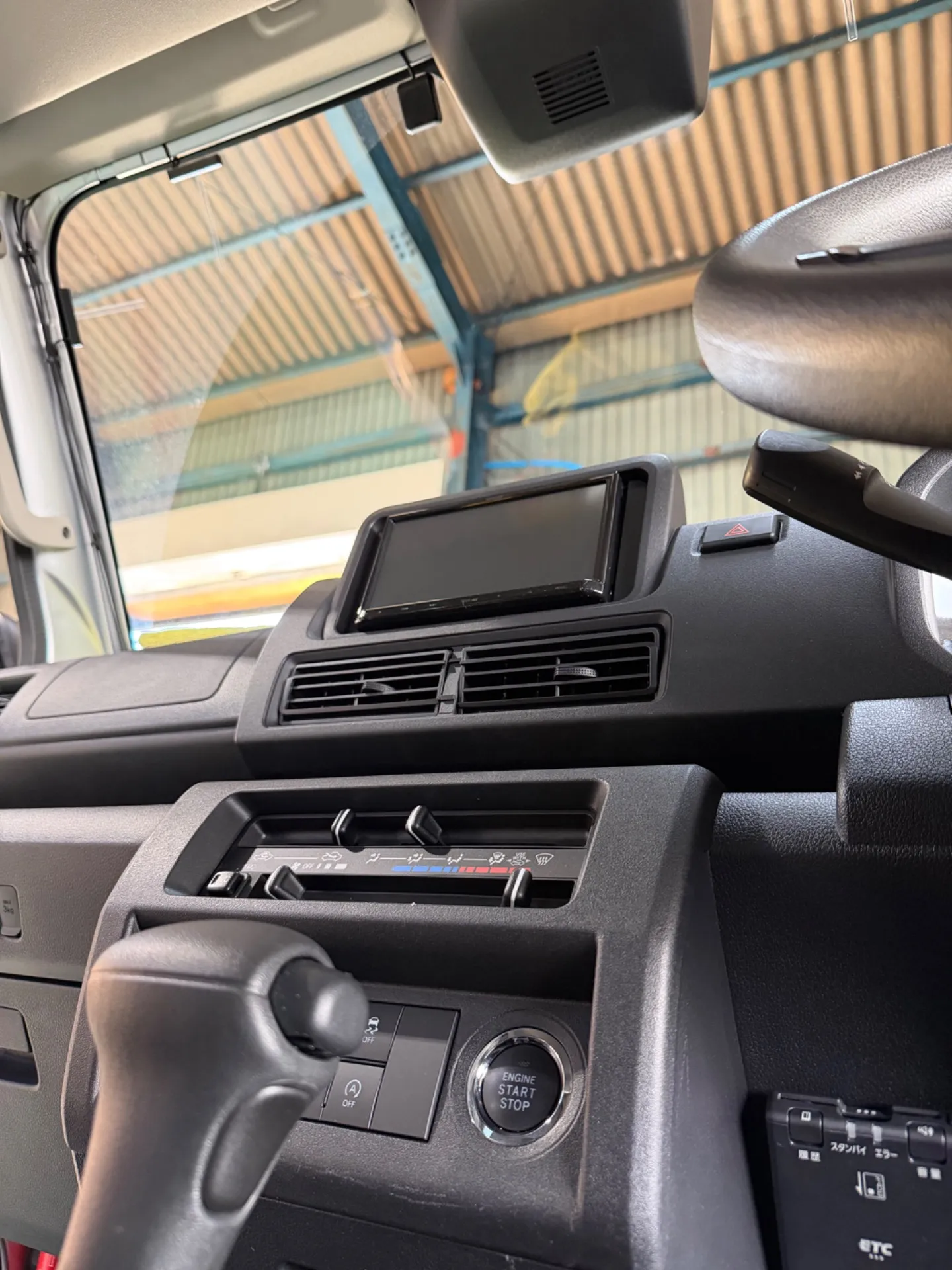 ルーミー＆軽トラ用品取付❗️