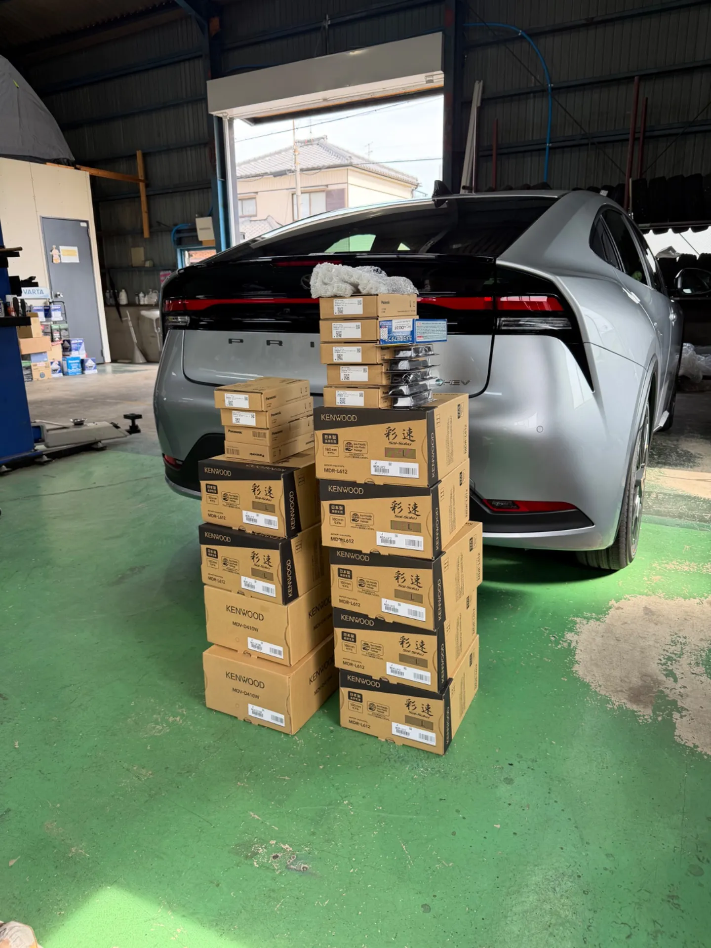 新車プリウスナビ＆ETC取付❗️