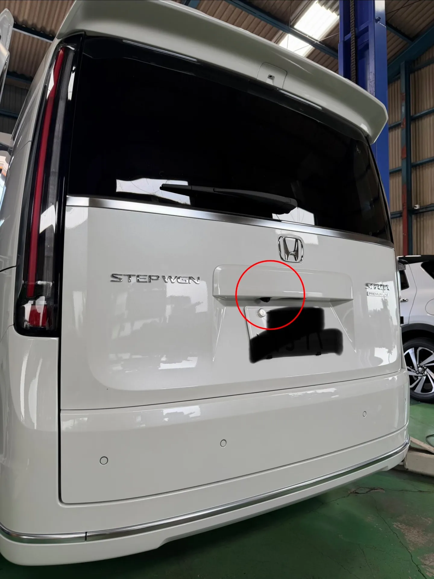新車ステップワゴンナビ取付